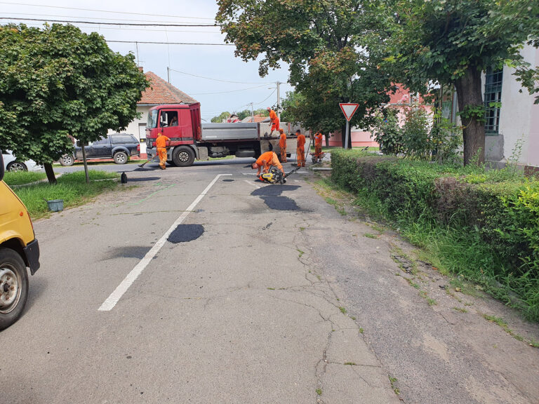 Mezőtúr, kátyúzás